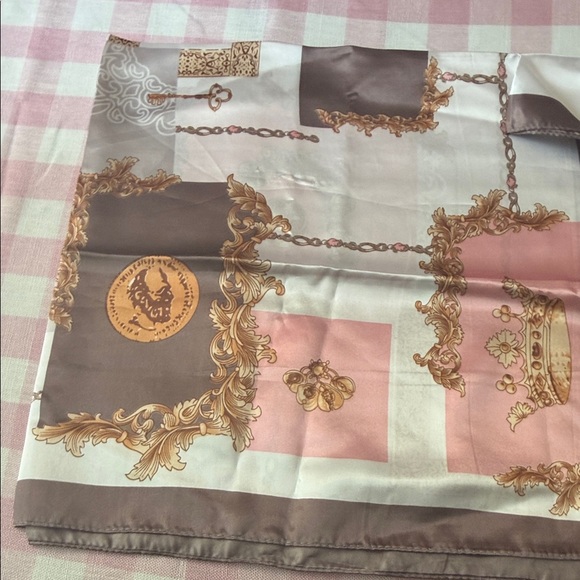 Silky Chain Print Scarf in Pink, Cream & Brown 100% silk feeling polyester New - Picture 3 of 5